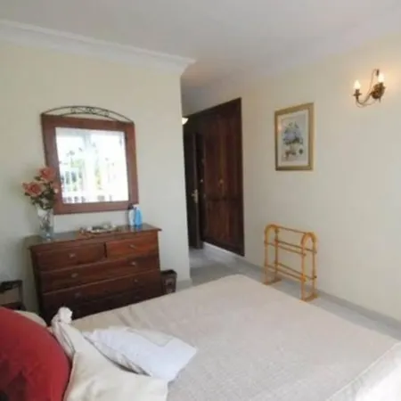 Isa Sea Views Villa *