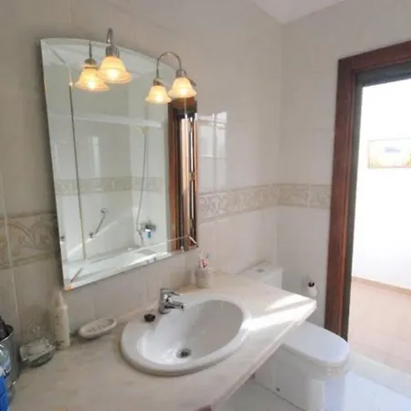 Isa Sea Views Villa *