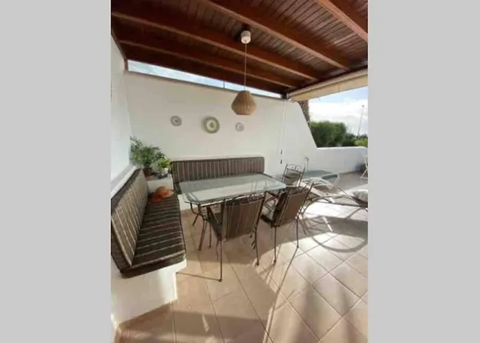 Villa Isa Sea Views