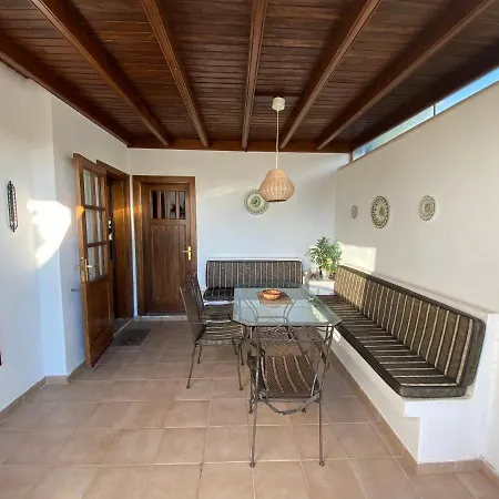 Βίλα Isa Sea Views